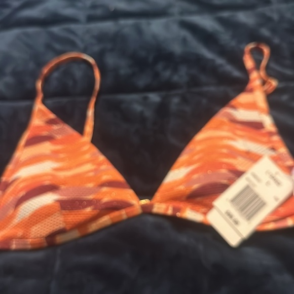 NWT L*Space
Pique Shine On Millie Top in The wedge - Picture 8 of 12